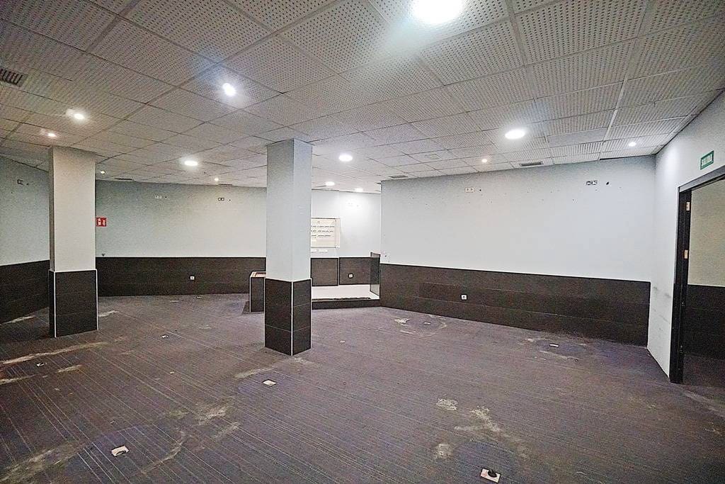 Kommersiell til salgs i Las Palmas de Gran Canaria - € 395 000 (Ref: 9551502)