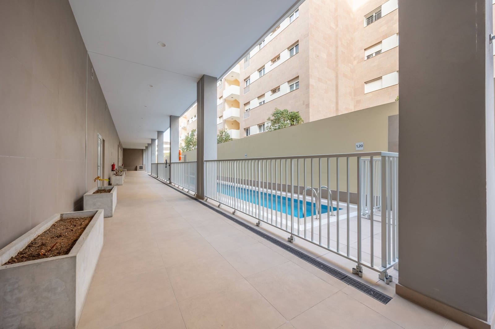 2 bedroom Flat for sale in Las Palmas de Gran Canaria with pool garage - € 360,000 (Ref: 9551503)