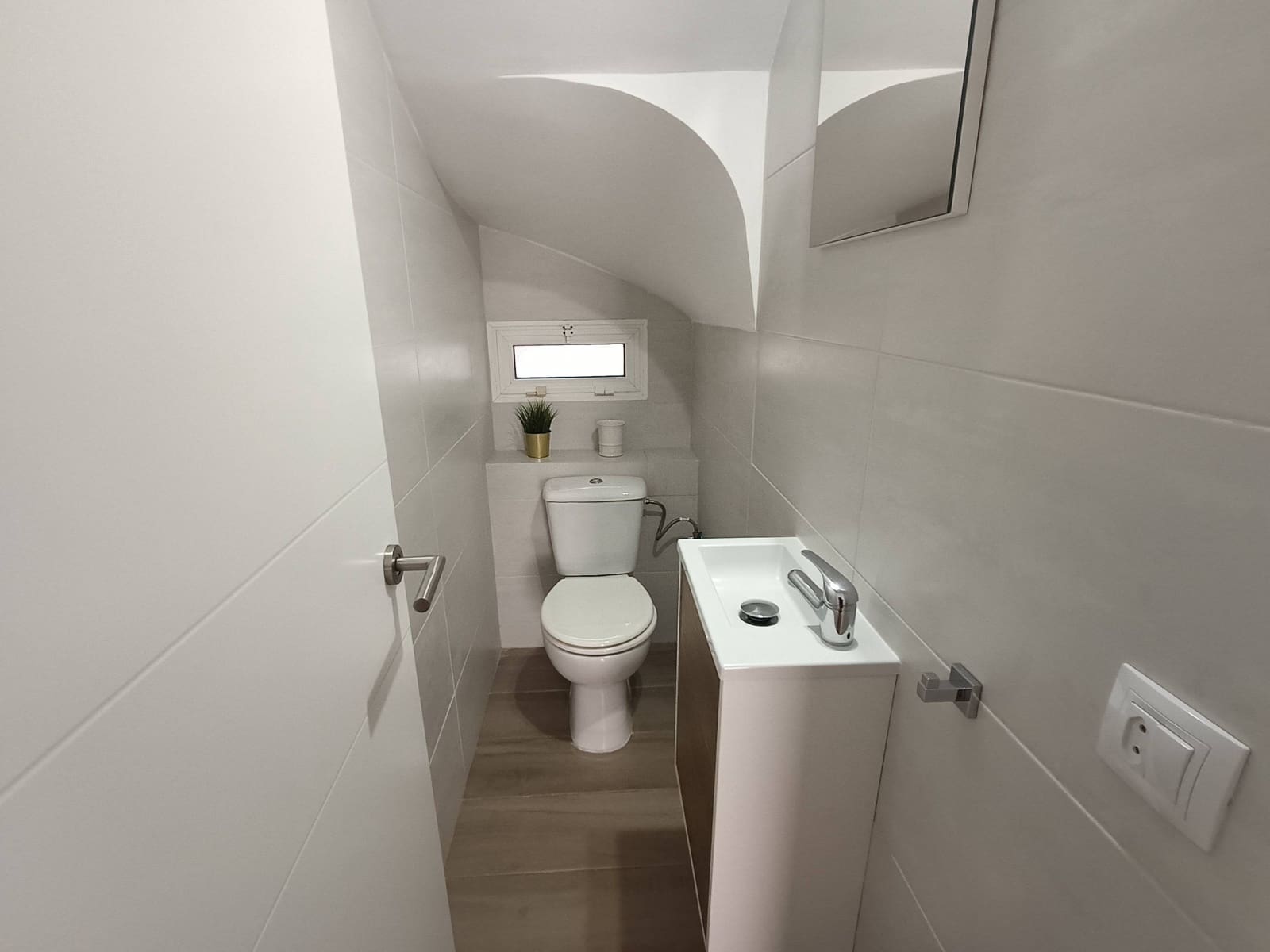 1 soveværelse Lejlighed til leje i San Bartolome de Tirajana - € 1.300 (Ref: 9565250)