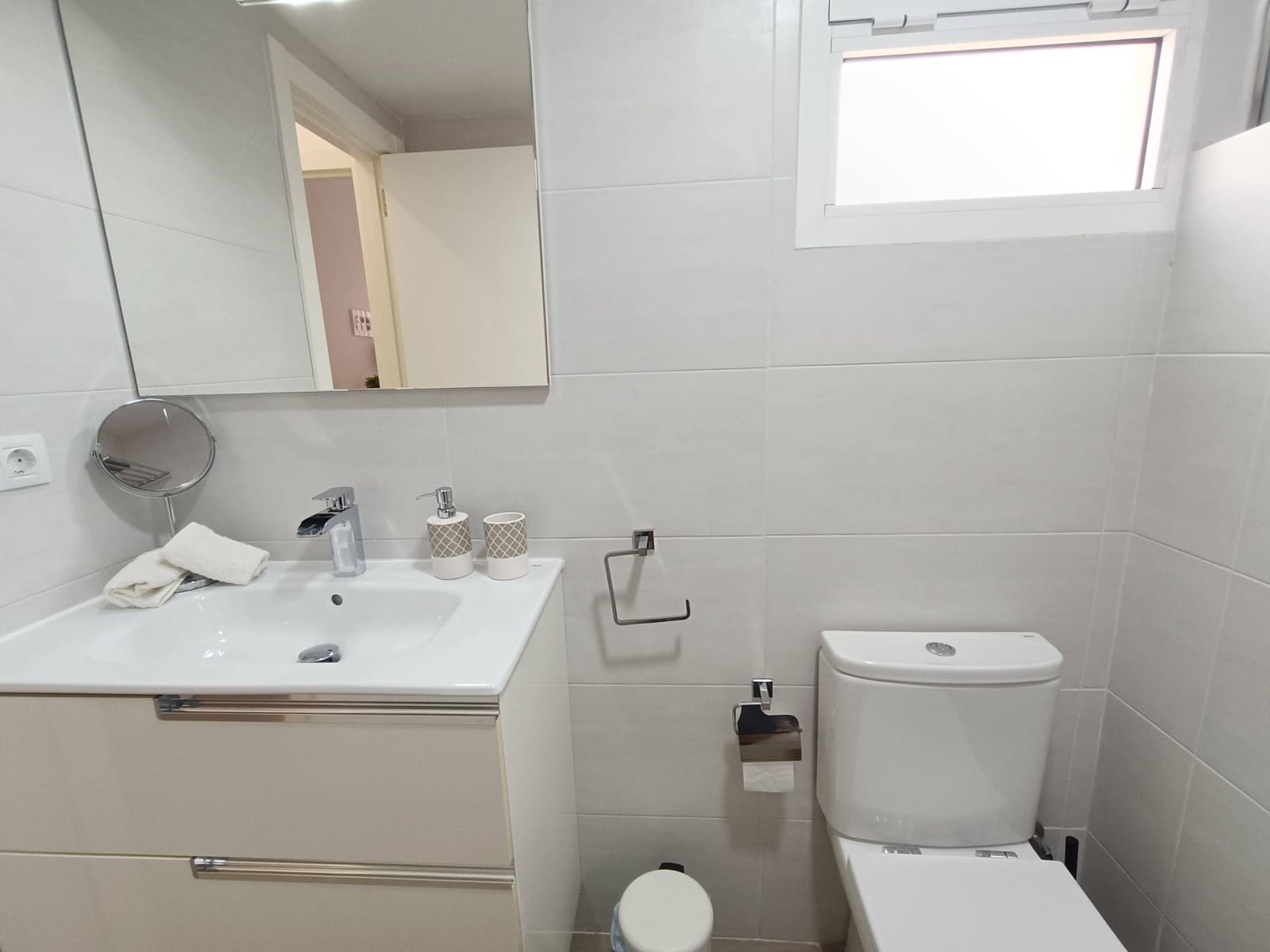 1 soveværelse Lejlighed til leje i San Bartolome de Tirajana - € 1.300 (Ref: 9565250)