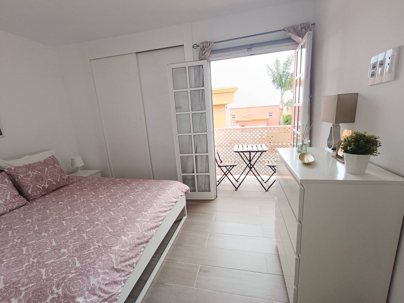 1 soveværelse Lejlighed til leje i San Bartolome de Tirajana - € 1.300 (Ref: 9565250)