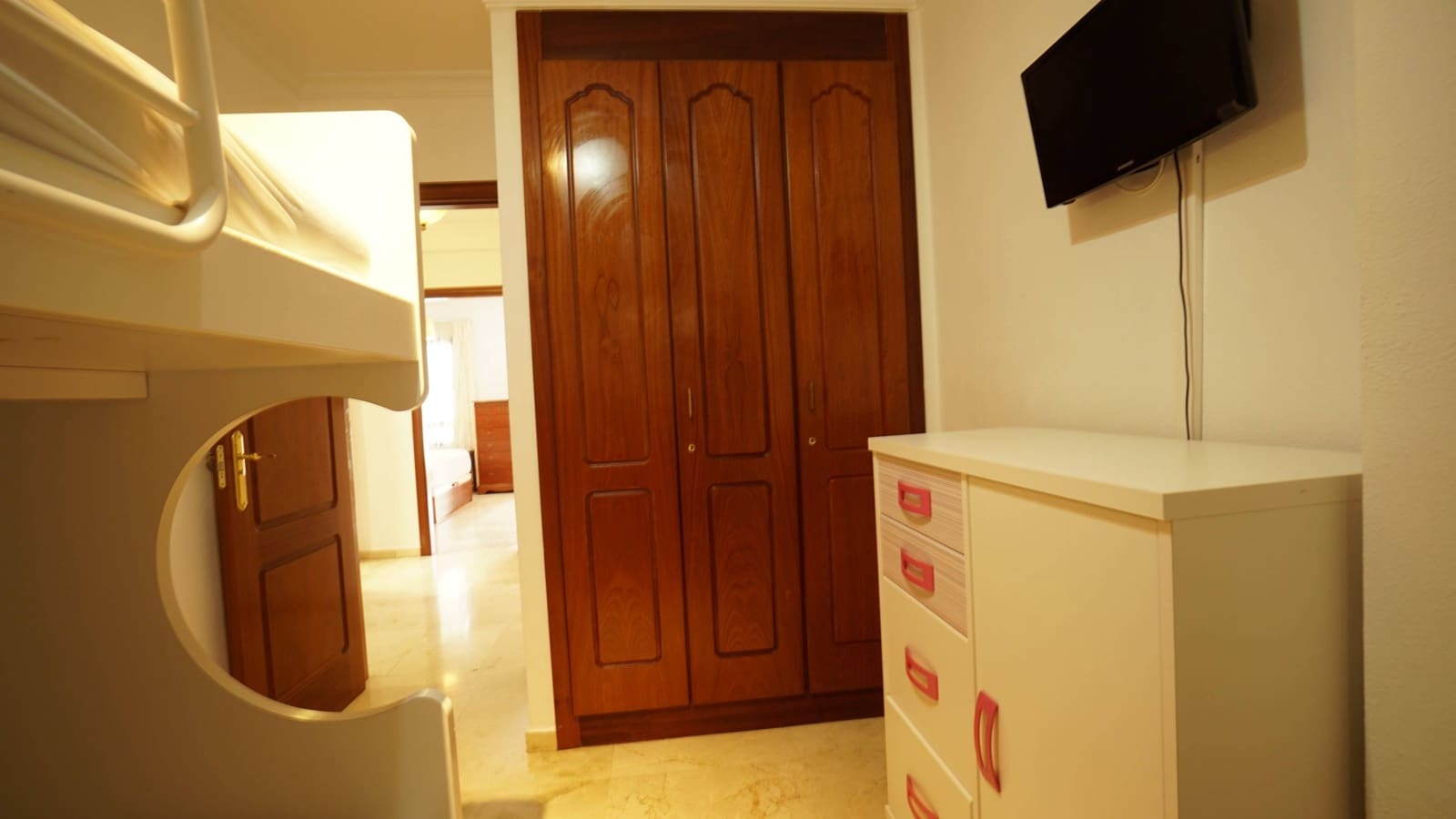 3 soveværelse Lejlighed til leje i Las Palmas de Gran Canaria med swimmingpool garage - € 1.300 (Ref: 9568666)