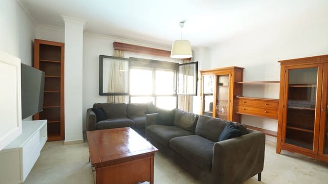 3 soveværelse Lejlighed til leje i Ciudad Alta, Las Palmas de Gran Canaria med swimmingpool garage - € 1.300 (Ref: 9568666)