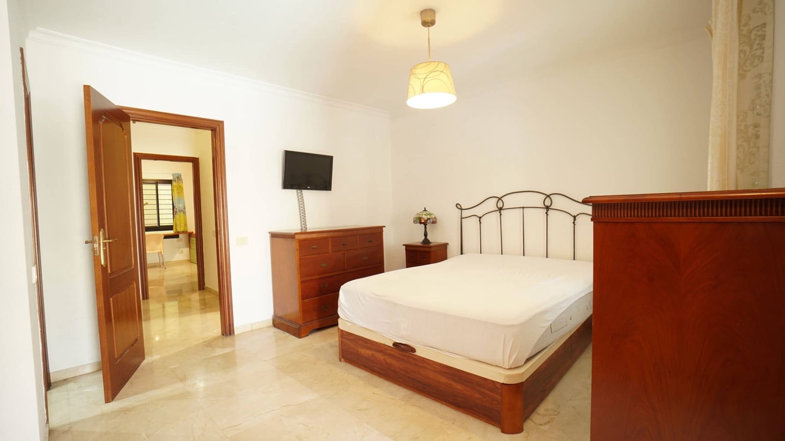 3 soveværelse Lejlighed til leje i Las Palmas de Gran Canaria med swimmingpool garage - € 1.300 (Ref: 9568666)