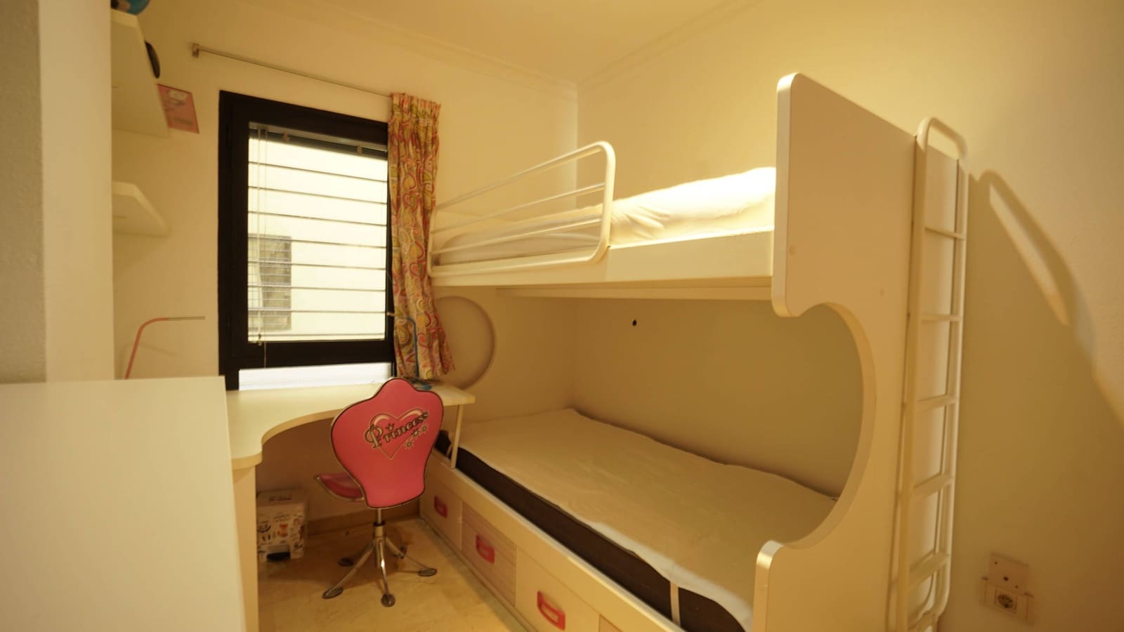 3 soveværelse Lejlighed til leje i Las Palmas de Gran Canaria med swimmingpool garage - € 1.300 (Ref: 9568666)