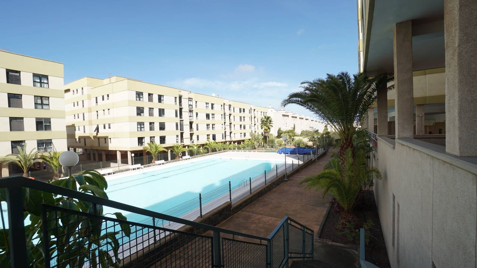 3 soveværelse Lejlighed til leje i Las Palmas de Gran Canaria med swimmingpool garage - € 1.300 (Ref: 9568666)