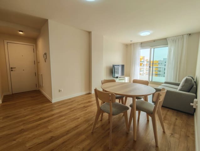 Piso de 2 habitaciones en Las Palmas de Gran Canaria en alquiler - 1.200 € (Ref: 9571180)