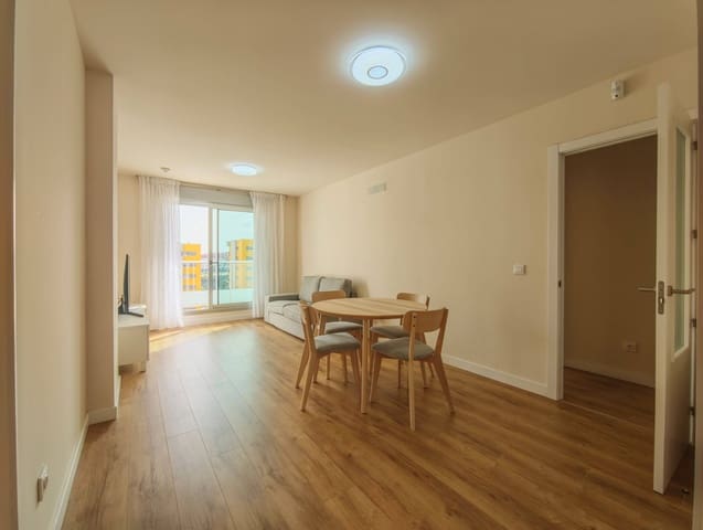 Piso de 2 habitaciones en Las Palmas de Gran Canaria en alquiler - 1.200 € (Ref: 9571180)