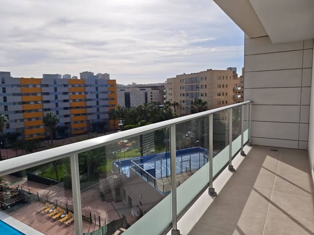Piso de 2 habitaciones en Las Palmas de Gran Canaria en alquiler - 1.200 € (Ref: 9571180)