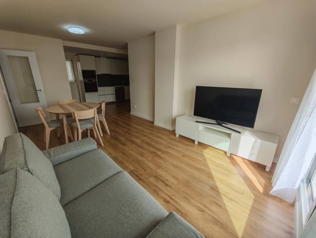 Piso de 2 habitaciones en Las Palmas de Gran Canaria en alquiler - 1.200 € (Ref: 9571180)