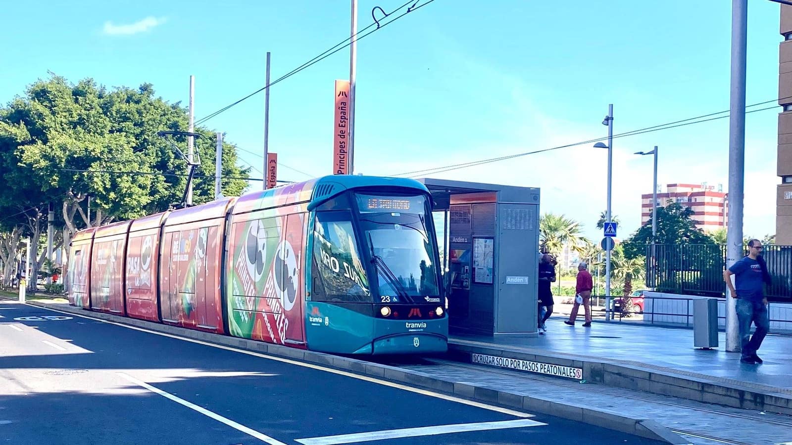 2 bedroom Flat for sale in Santa Cruz de Tenerife - € 185,000 (Ref: 9574636)