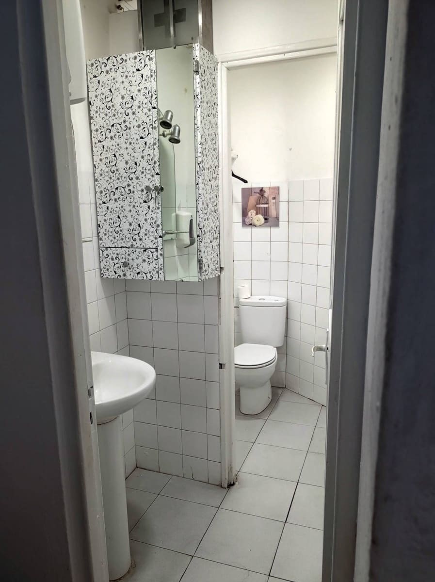 Comercial para arrendar em San Cristobal de La Laguna - 750 € (Ref: 9574637)