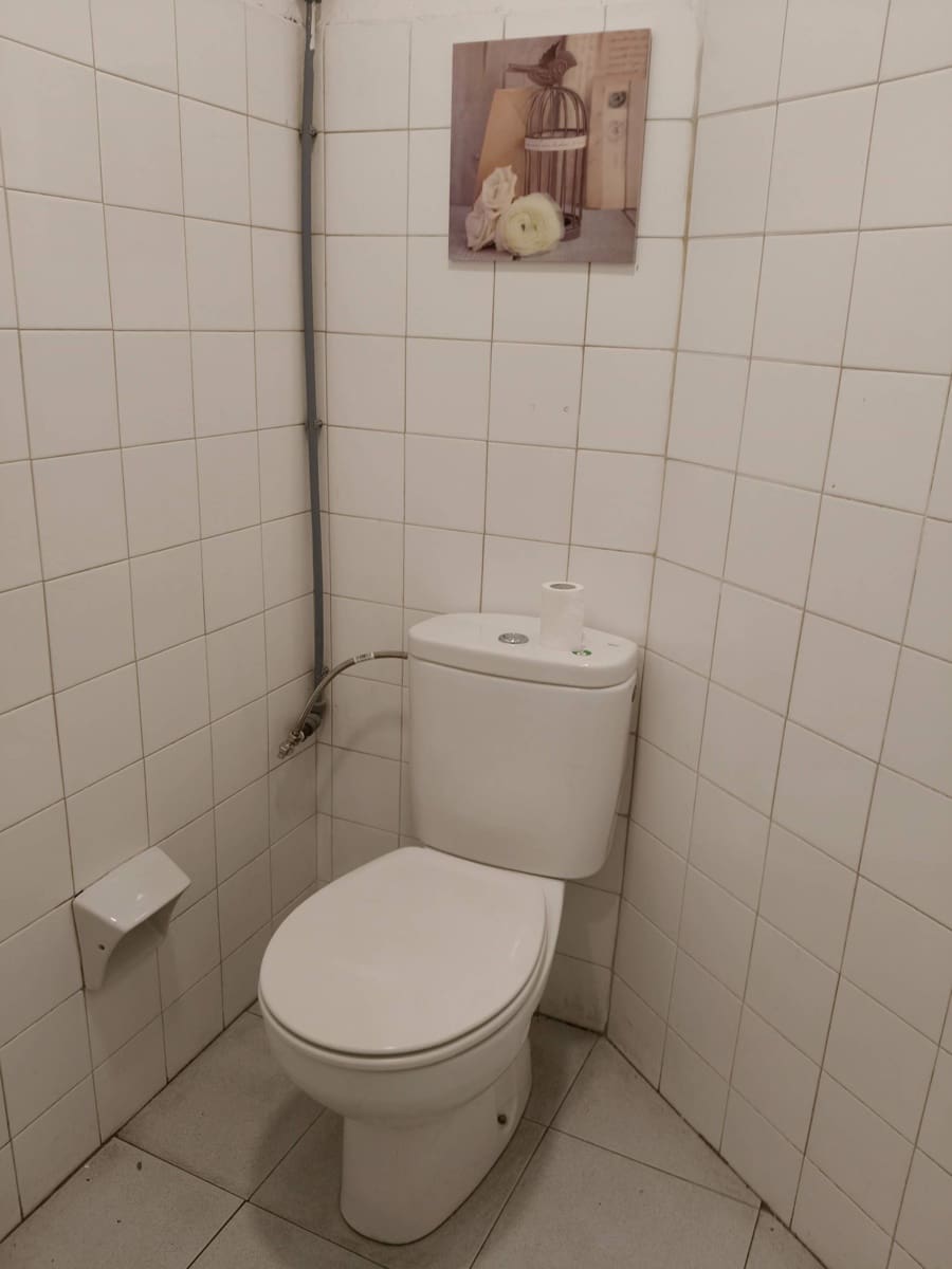 Comercial para arrendar em San Cristobal de La Laguna - 750 € (Ref: 9574637)