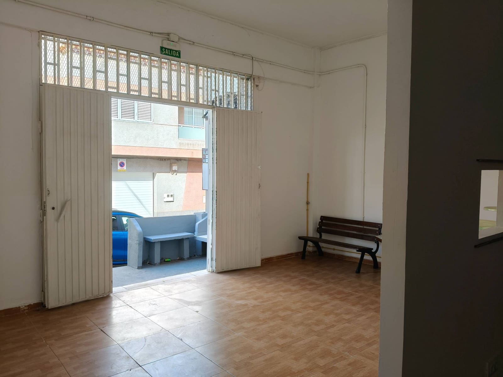 Comercial para arrendar em San Cristobal de La Laguna - 750 € (Ref: 9574637)