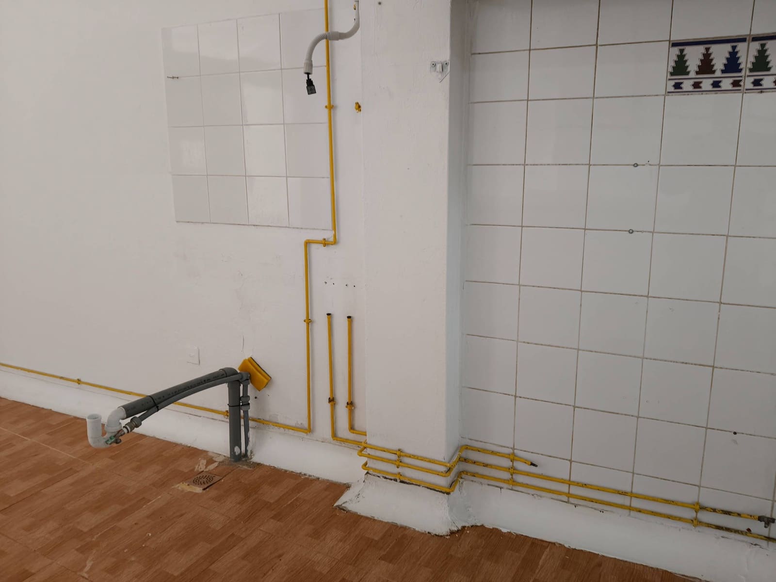 Comercial para arrendar em San Cristobal de La Laguna - 750 € (Ref: 9574637)