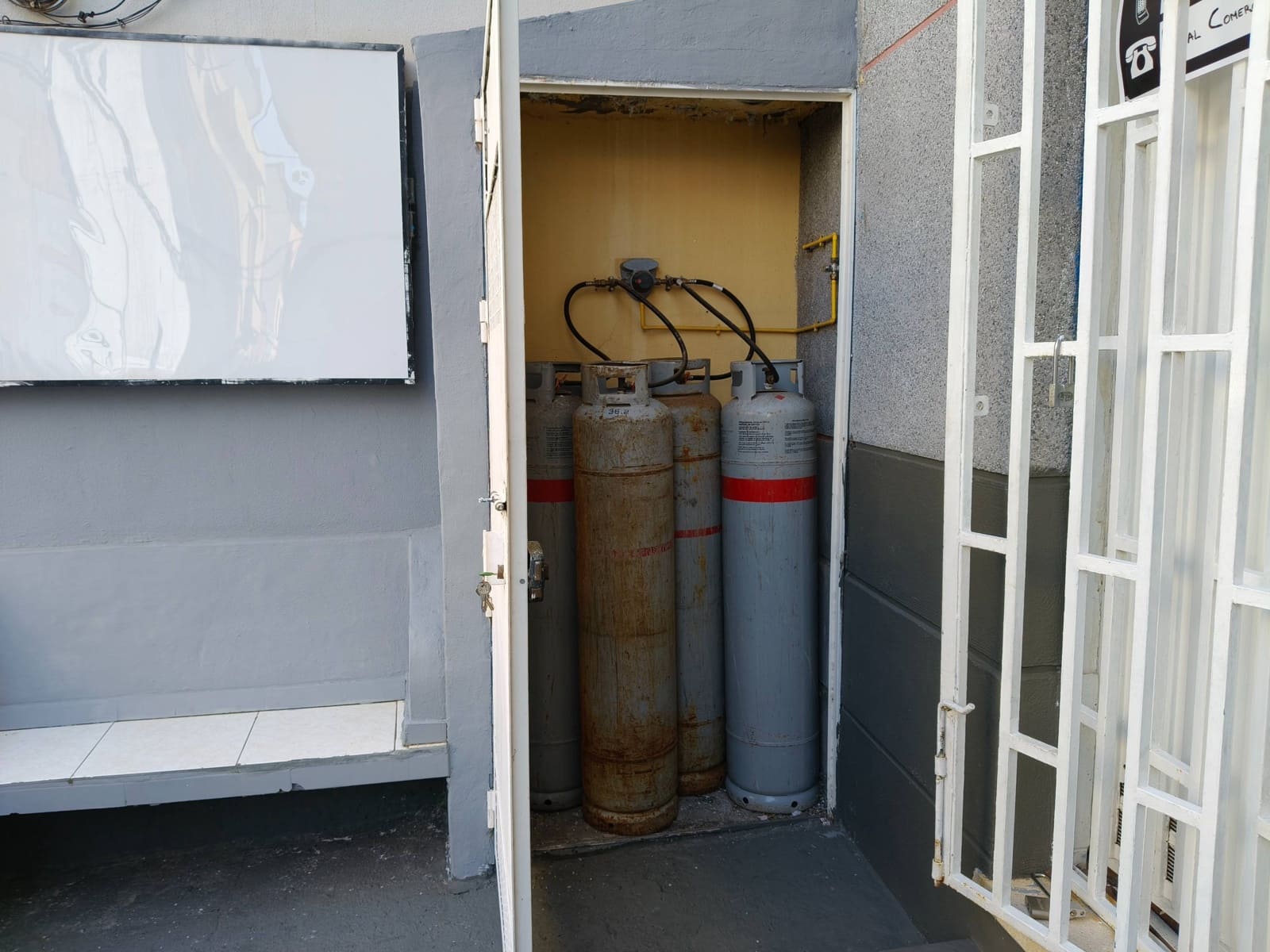 Comercial para arrendar em San Cristobal de La Laguna - 750 € (Ref: 9574637)