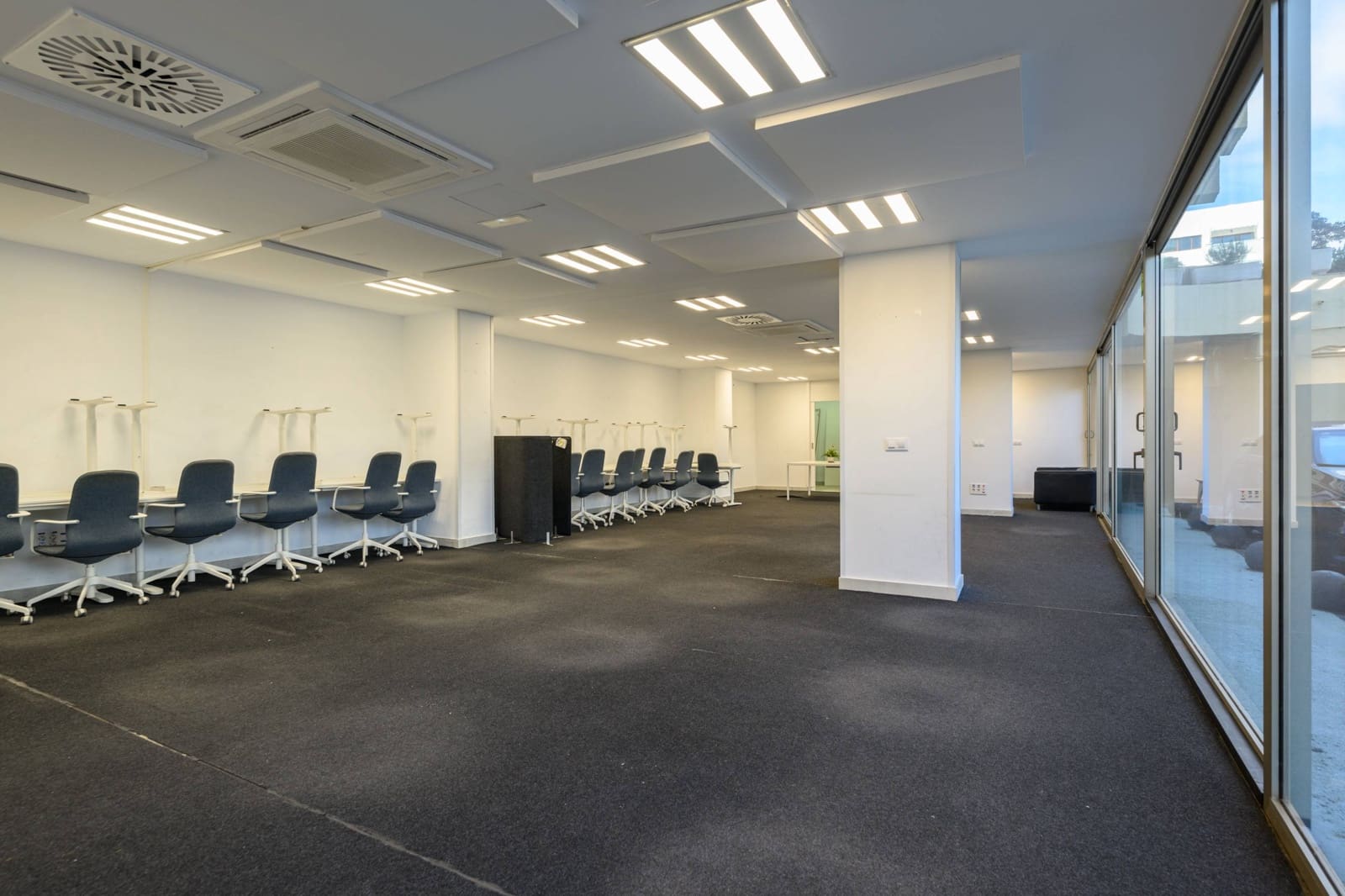 Komercyjne na sprzedaż w Playa del Ingles - 700 000 € (Ref: 9586515)