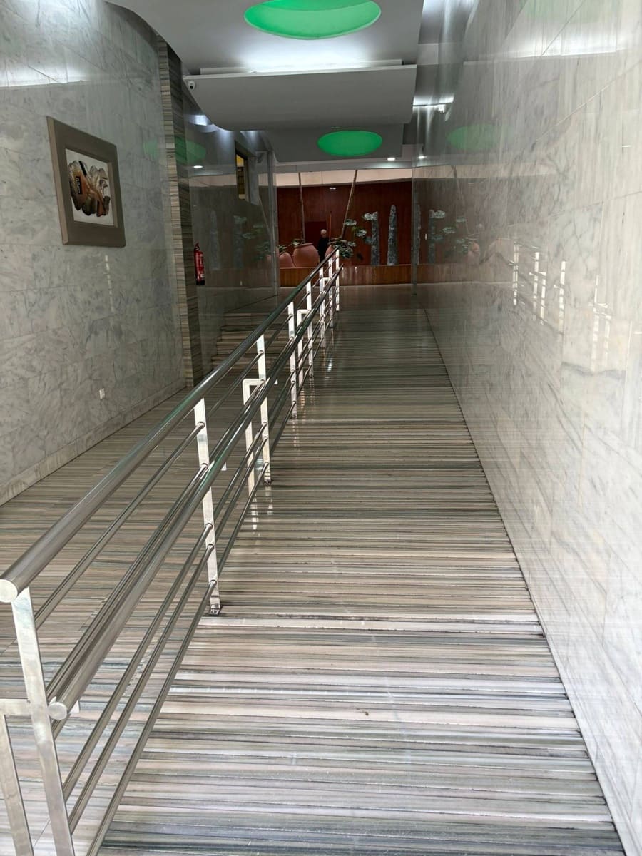 Garage for rent in Las Palmas de Gran Canaria - € 120 (Ref: 9599546)