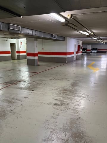Garage for rent in Guanarteme, Las Palmas de Gran Canaria - € 120 (Ref: 9599547)
