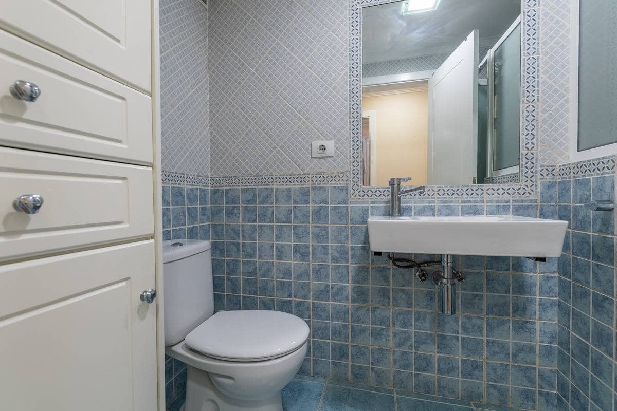 3 makuuhuone Asunto myytävänä paikassa Las Palmas de Gran Canaria mukana 
autotalli - 210 000 € (Ref: 9599548)