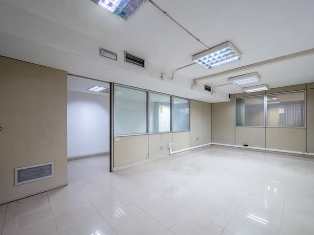 Kommersiell till salu i Arenales - Lugo - Avda. Marítima, Las Palmas de Gran Canaria med garage - 320 000 € (Ref: 9604982)