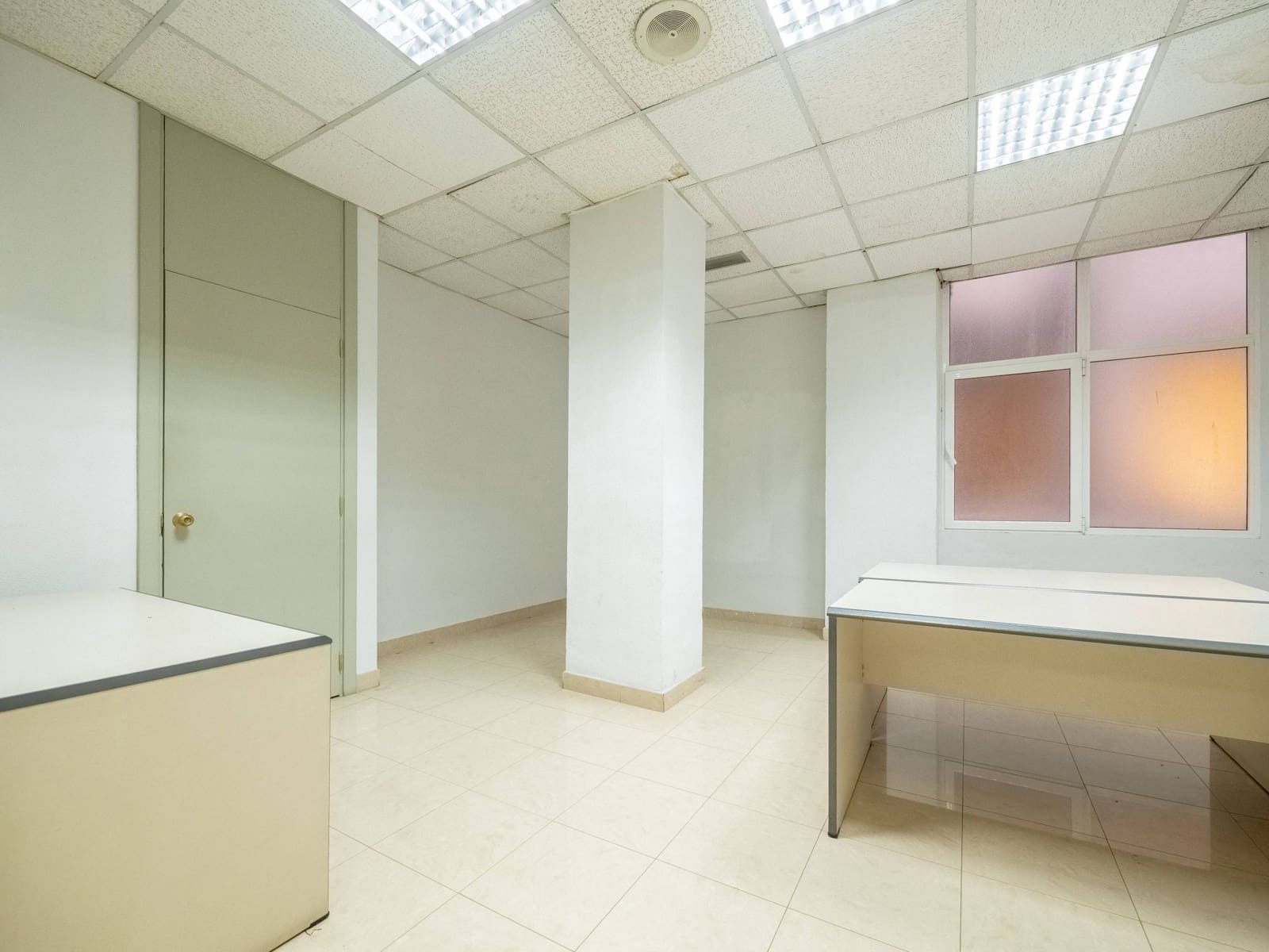 Commerciale in vendita in Las Palmas de Gran Canaria - 490.000 € (Rif: 9604983)