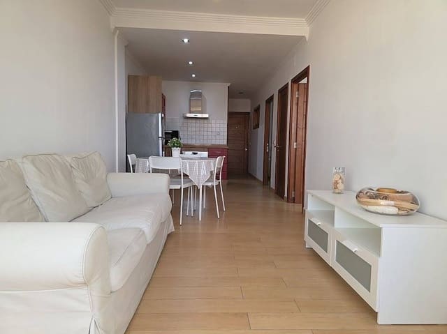 Apartamento de 2 habitaciones en Telde en alquiler - 900 € (Ref: 9604984)