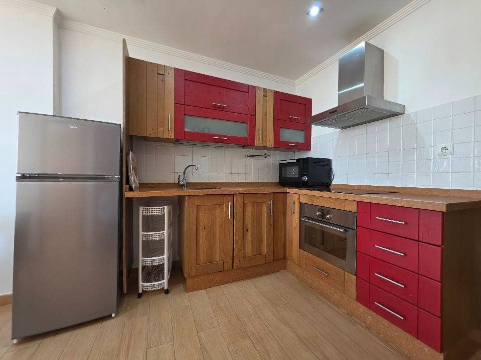 Apartamento de 2 habitaciones en Telde en alquiler - 900 € (Ref: 9604984)