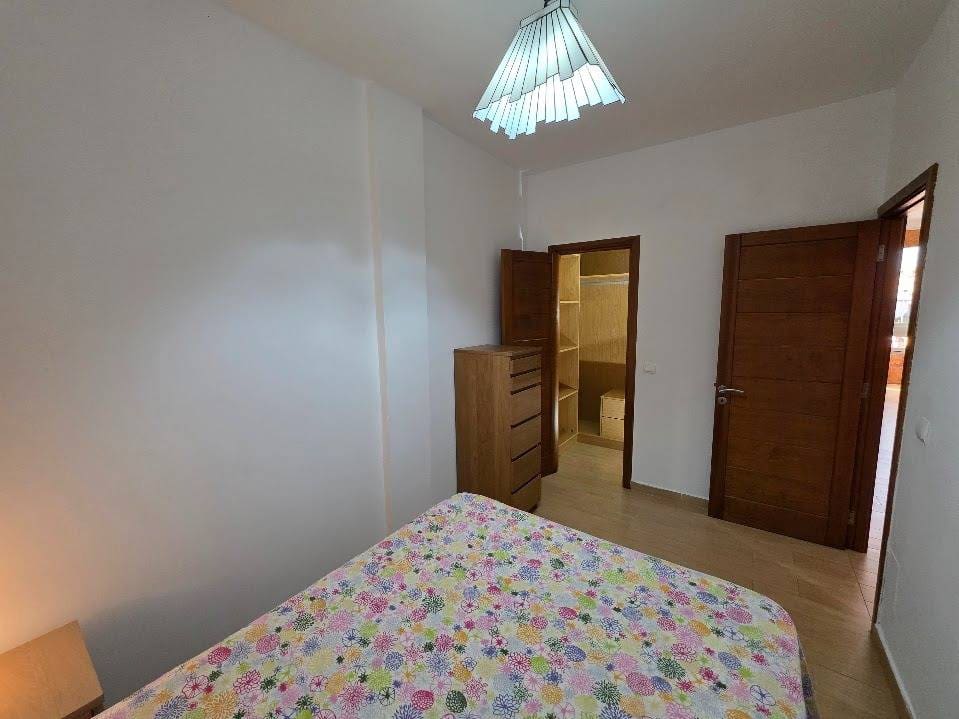 Apartamento de 2 habitaciones en Telde en alquiler - 900 € (Ref: 9604984)