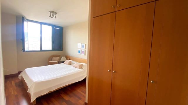 Apartamento de 1 habitación en Santa Cruz de Tenerife en venta con garaje - 284.900 € (Ref: 9604985)