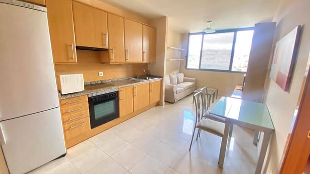 1 chambre Appartement à vendre à Los Llanos, Santa Cruz de Tenerife avec garage - 284 900 € (Ref: 9604985)