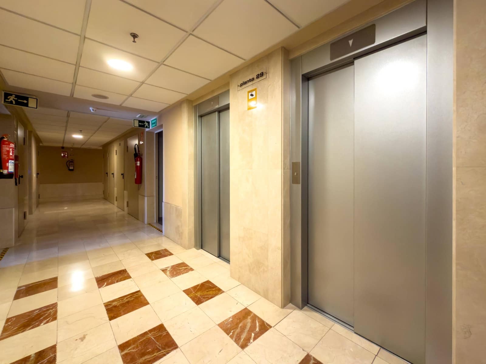 1 bedroom Apartment for sale in Santa Cruz de Tenerife with garage - € 284,900 (Ref: 9604985)