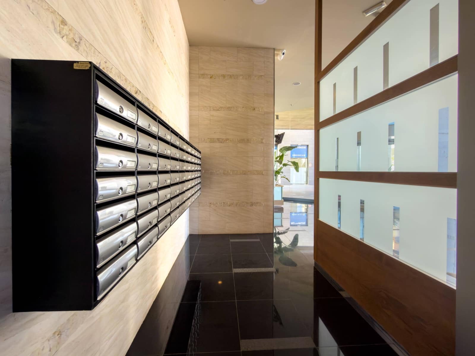 1 bedroom Apartment for sale in Santa Cruz de Tenerife with garage - € 284,900 (Ref: 9604985)