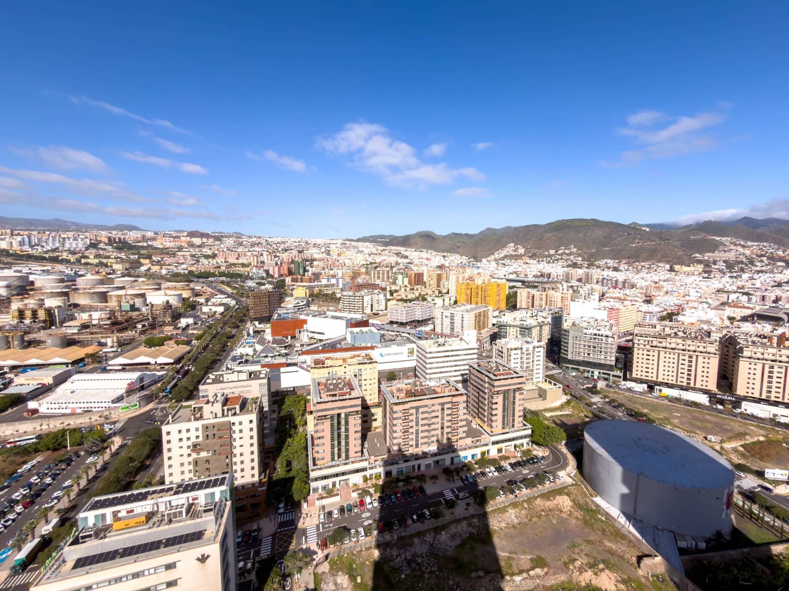 1 bedroom Apartment for sale in Santa Cruz de Tenerife with garage - € 284,900 (Ref: 9604985)