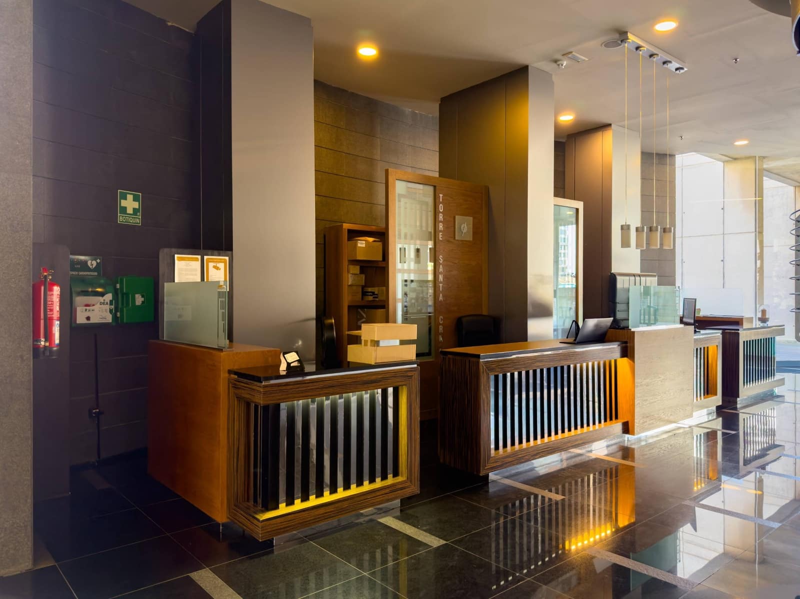 1 bedroom Apartment for sale in Santa Cruz de Tenerife with garage - € 284,900 (Ref: 9604985)