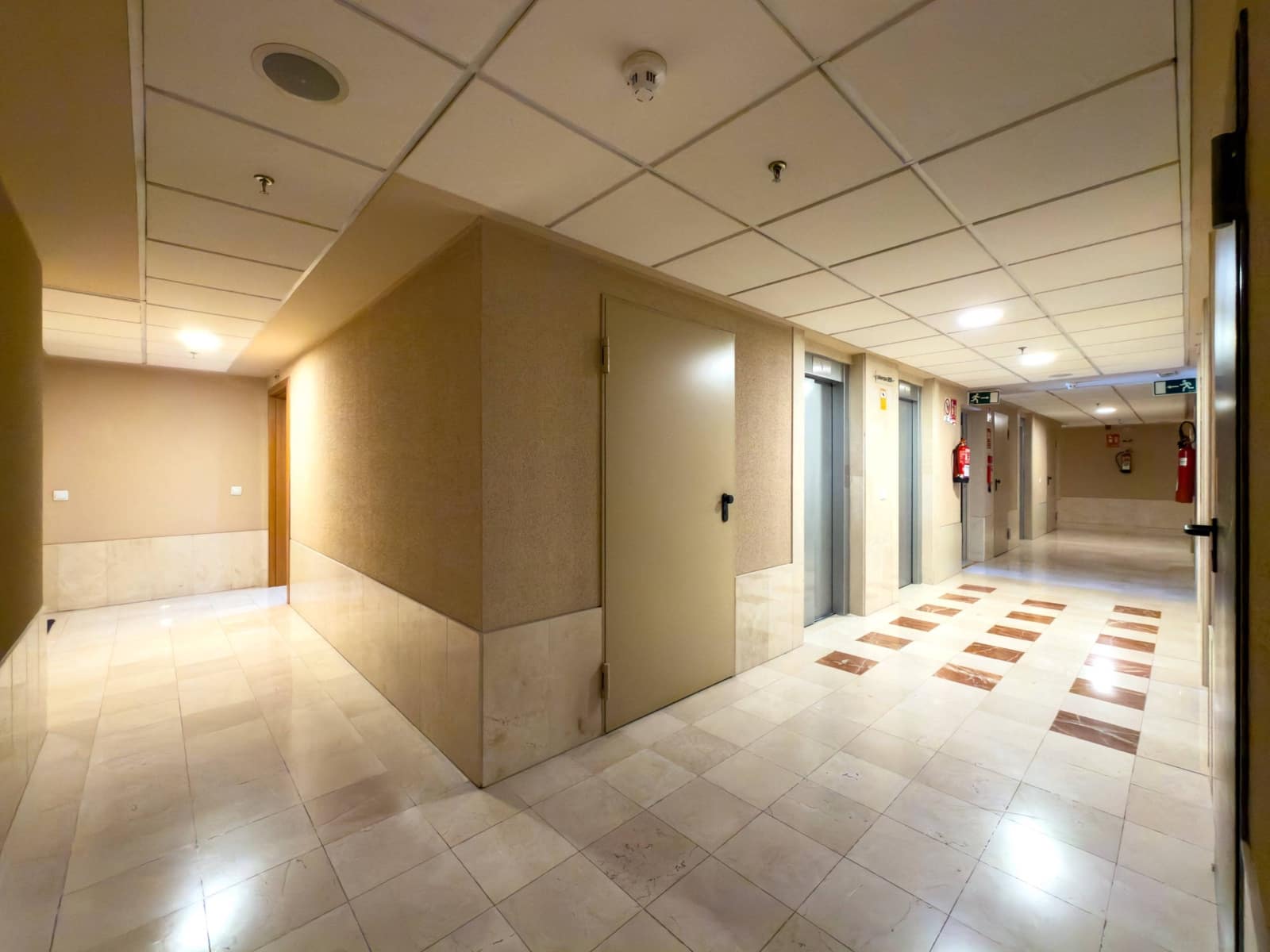 1 bedroom Apartment for sale in Santa Cruz de Tenerife with garage - € 284,900 (Ref: 9604985)