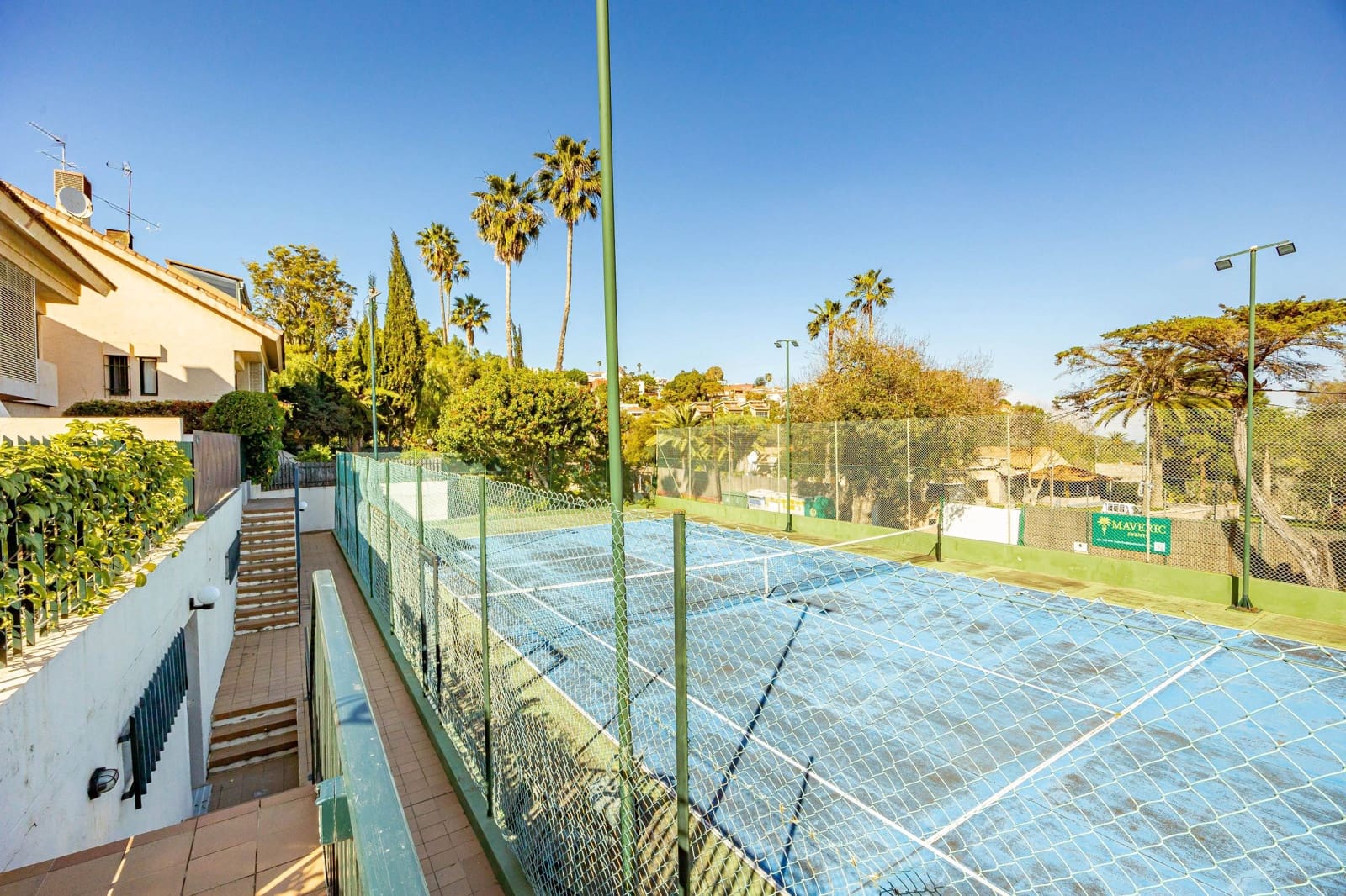 4 bedroom Apartment for sale in Santa Brigida with garage - € 580,000 (Ref: 9604986)