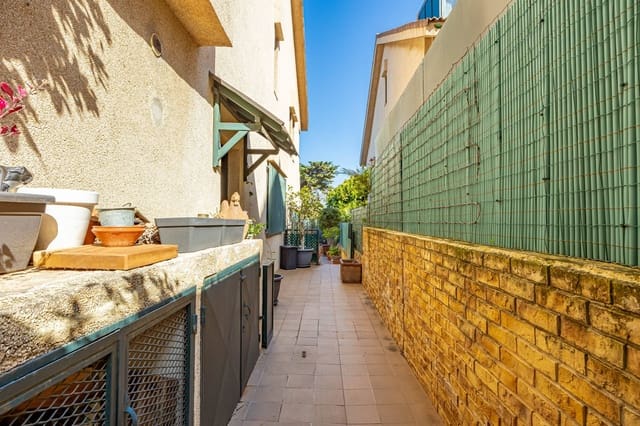 4 sovrum Lägenhet till salu i Santa Brígida med garage - 580 000 € (Ref: 9604986)