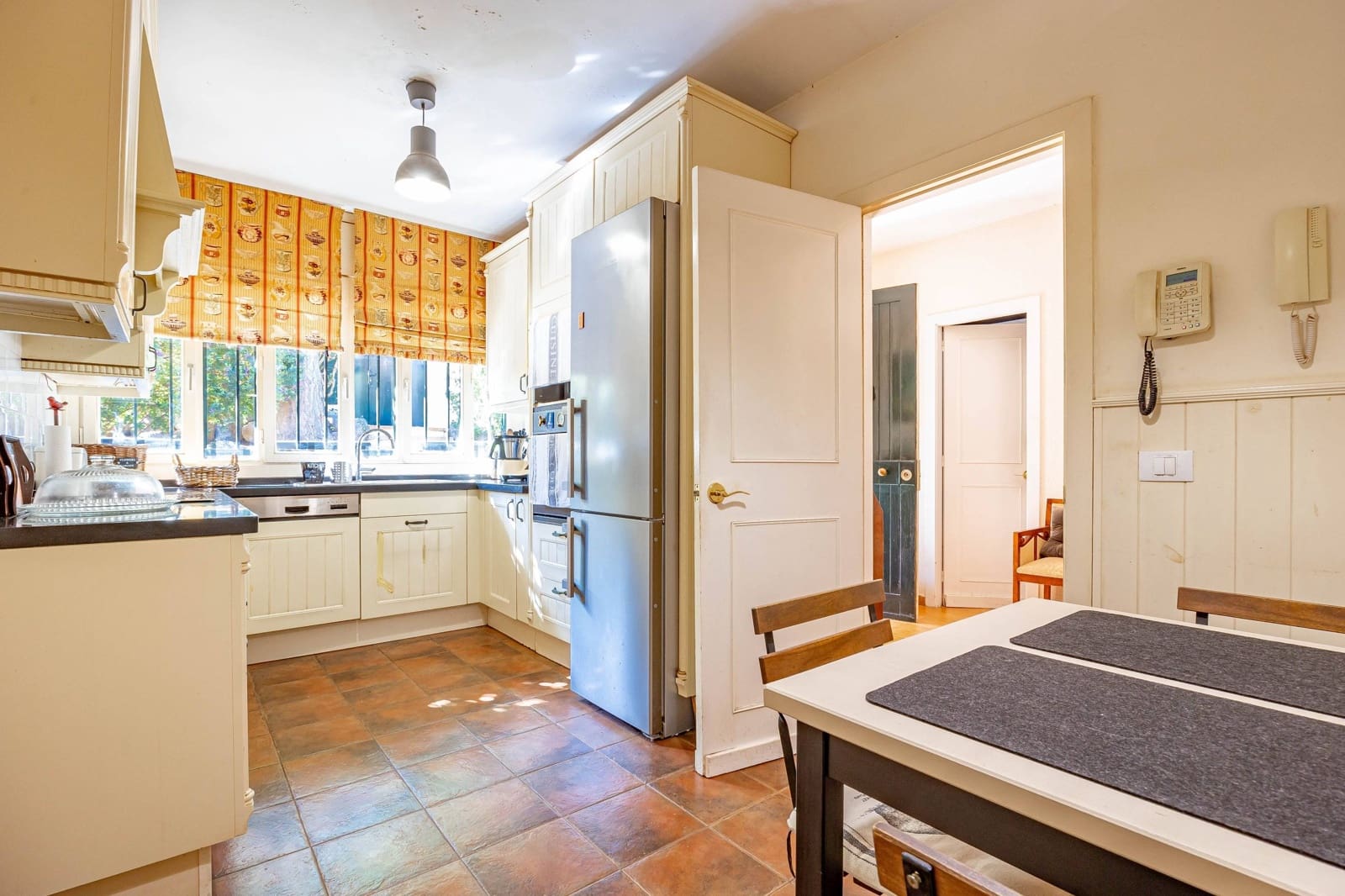 4 bedroom Apartment for sale in Santa Brigida with garage - € 580,000 (Ref: 9604986)