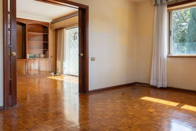 10 bedroom Villa for sale in Las Mimosas, Santa Cruz de Tenerife with garage - € 1,995,000 (Ref: 9604987)