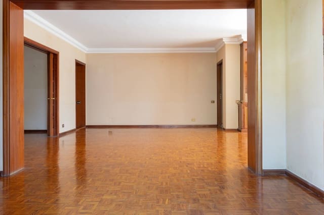 10 bedroom Villa for sale in Las Mimosas, Santa Cruz de Tenerife with garage - € 1,995,000 (Ref: 9604987)