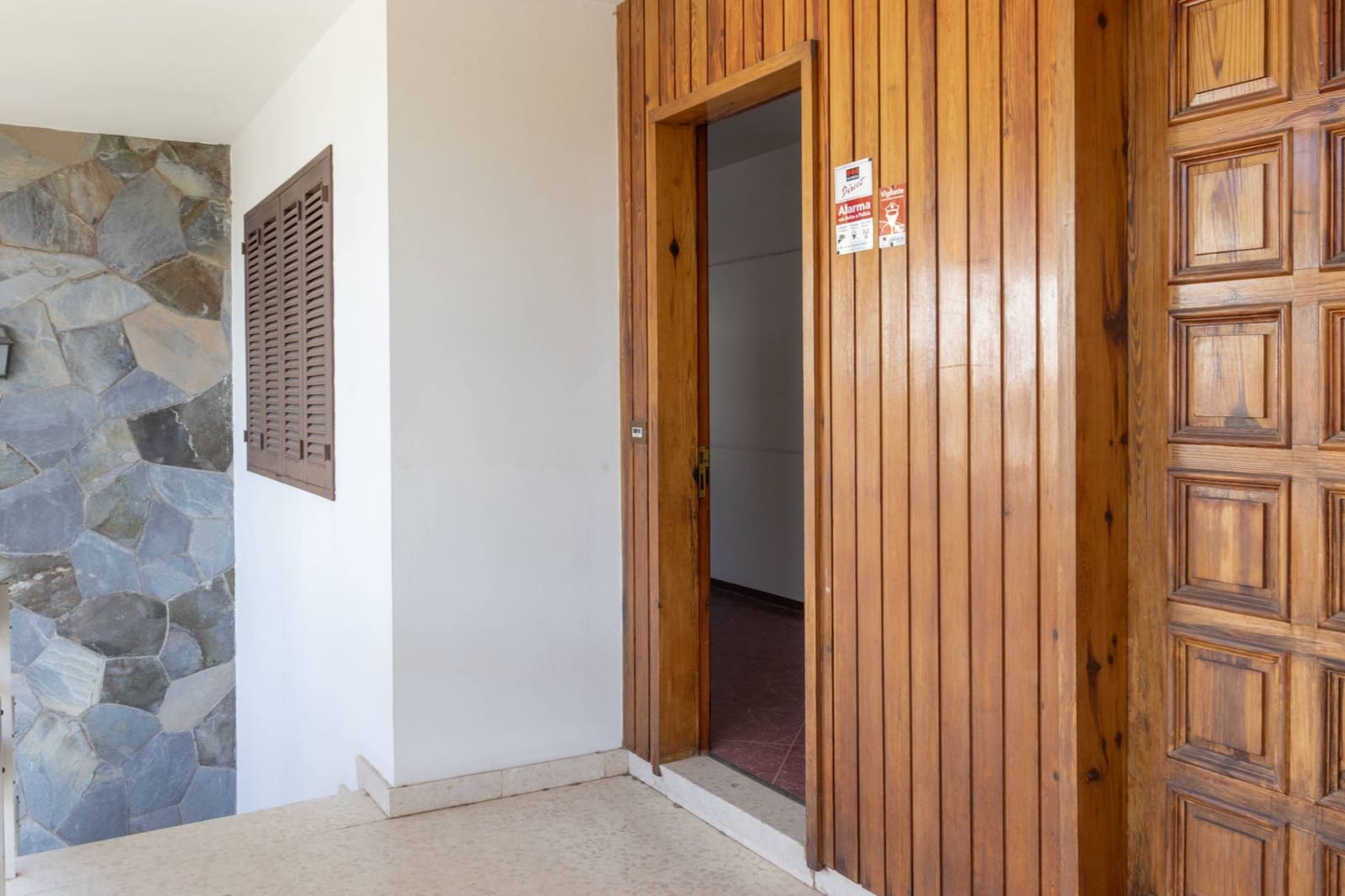 10 bedroom Villa for sale in Santa Cruz de Tenerife with garage - € 1,995,000 (Ref: 9604987)