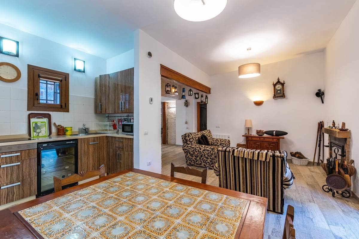 3 sypialnia Finka/Dom wiejski na sprzedaż w Telde - 325 000 € (Ref: 9604988)