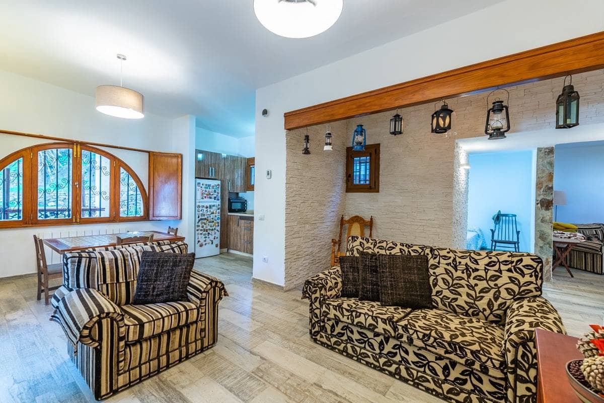 3 sypialnia Finka/Dom wiejski na sprzedaż w Telde - 325 000 € (Ref: 9604988)