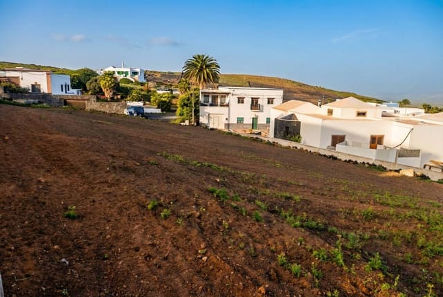 Building Plot for sale in Teguise - € 140,000 (Ref: 9611541)