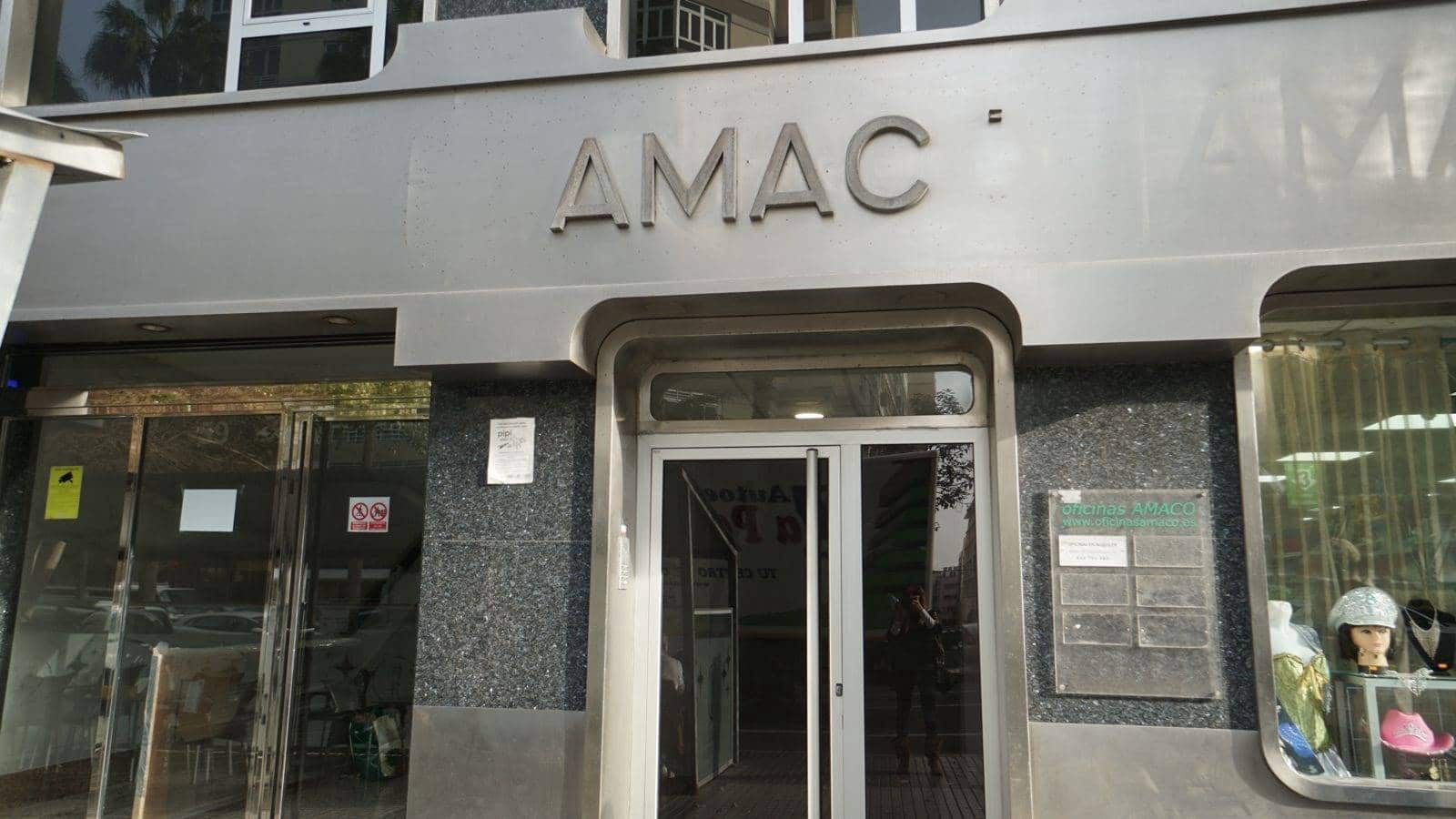 Office for rent in Las Palmas de Gran Canaria - € 675 (Ref: 9611544)