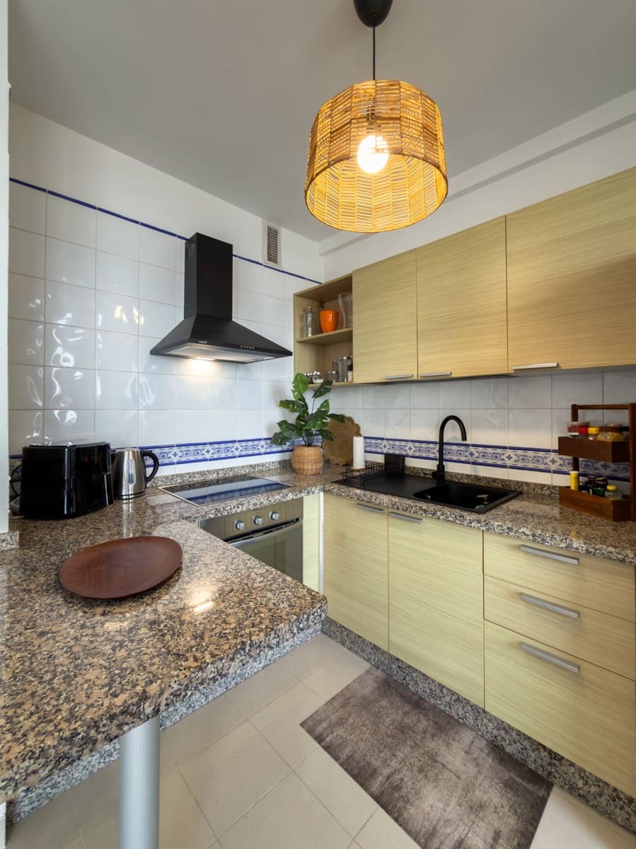 2 Zimmer Apartment zu verkaufen in Bajamar mit Pool Garage - 350.000 € (Ref: 9611545)