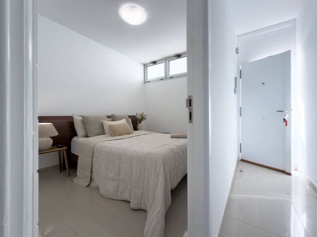 2 Zimmer Apartment zu verkaufen in Bajamar, San Cristóbal de La Laguna mit Pool Garage - 350.000 € (Ref: 9611545)