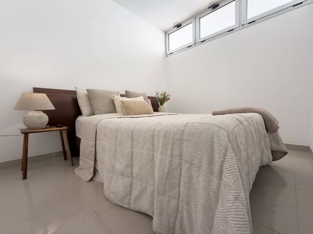 2 Zimmer Apartment zu verkaufen in Bajamar, San Cristóbal de La Laguna mit Pool Garage - 350.000 € (Ref: 9611545)