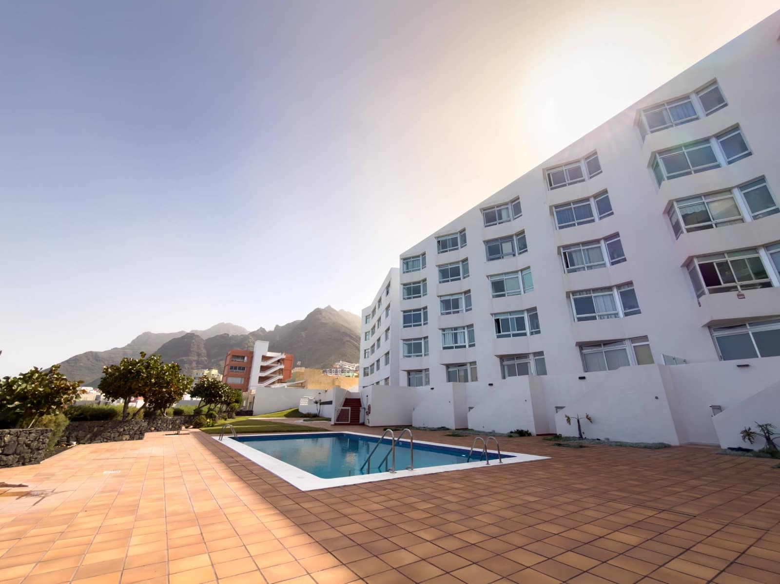 2 Zimmer Apartment zu verkaufen in Bajamar mit Pool Garage - 350.000 € (Ref: 9611545)